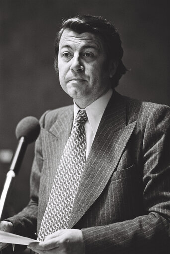 Georges CLERFAYT during a session in Luxembourg on February 1977.