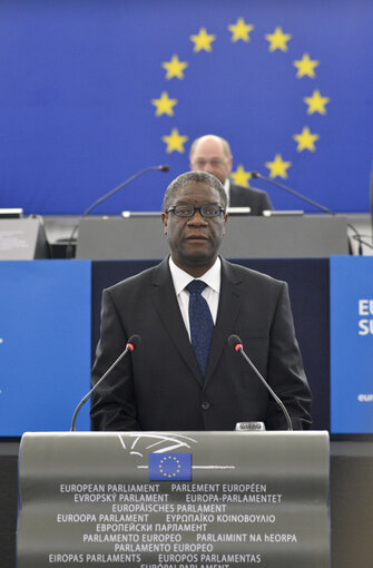 Valokuva 17: Sakharov Prize 2014 award ceremony in plenary presided by EP President