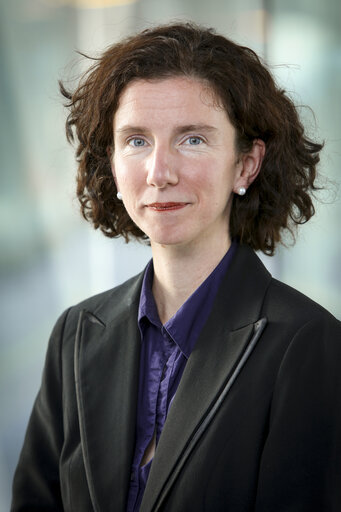 Suriet 1: MEP Anneliese DODDS at the European Parliament in Brussels