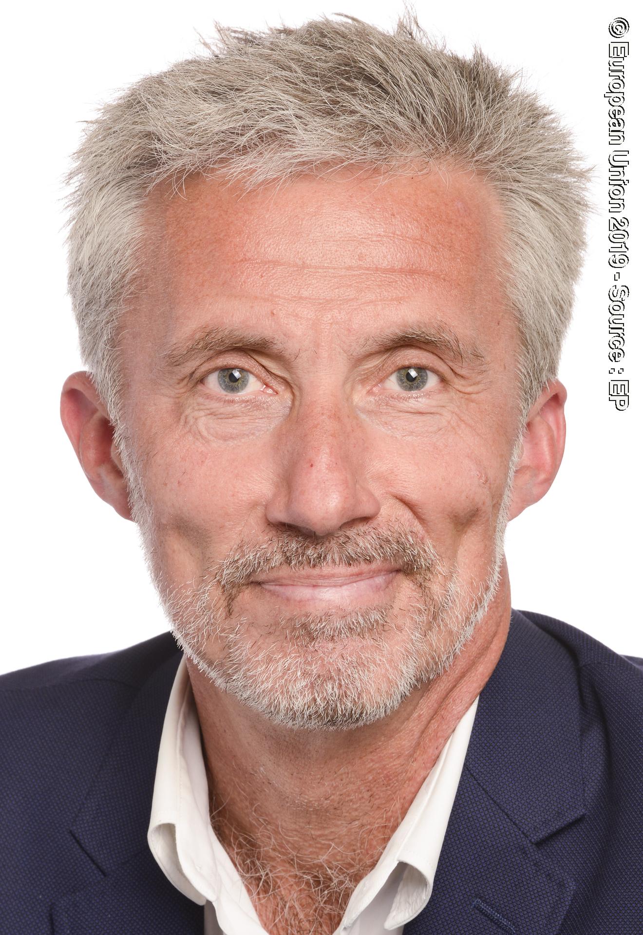 Photo 5: Morten LOKKEGAARD official portrait - 9th Parliamentary term