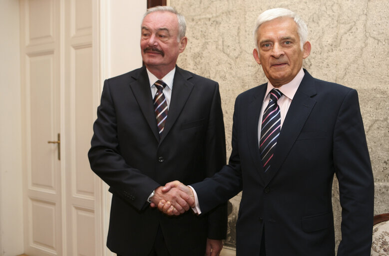 Official visit to the Czech Republic. EP President meets with the Speaker of the Czech Senate .