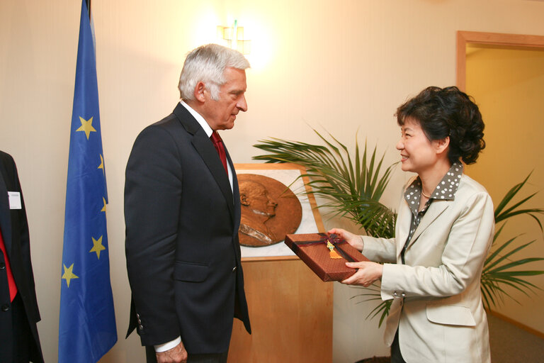 Special Envoy of Lee Myung-bak's, Korean President