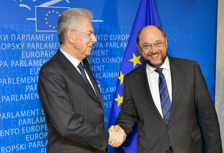 Foto 3: Martin SCHULZ - EP President meets with Mario MONTI