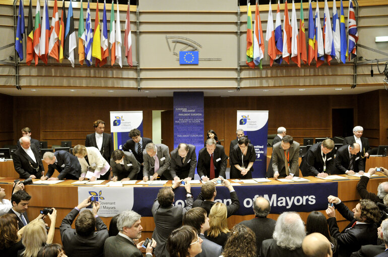 Covenant of Mayors 2009.