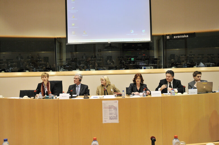 Foto 8: Post Leipzig  Colloquium on transferability of Urban development Projects 2009, Parlementaires 2004 activité, Parlement européen à Bruxelles 11-02-2009