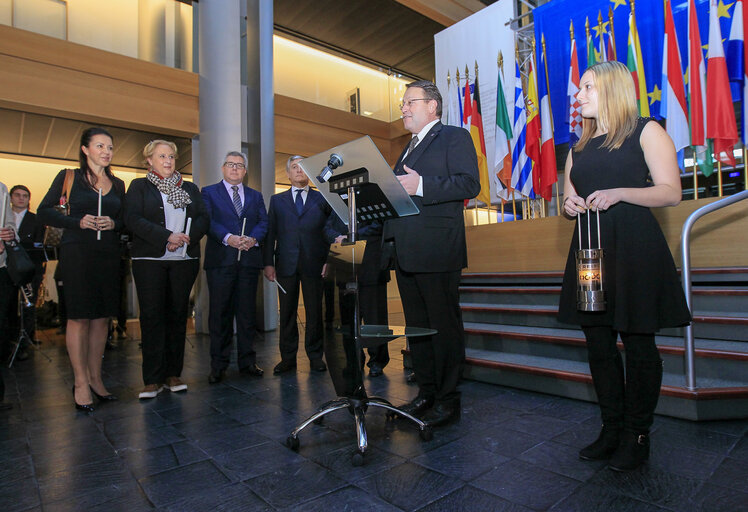 Valokuva 18: The Handover of the Flame of Peace of Bethlehem