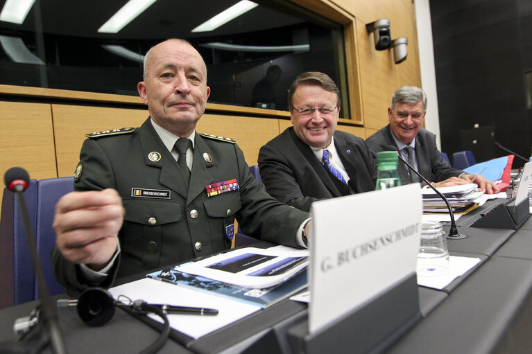 Foto 12: Paneuropean Working Group of the European People's Party - Lecture on the topic of 'Eurocorps, an instrument of peace ‚Äì at the service of EU, NATO and United Nations'