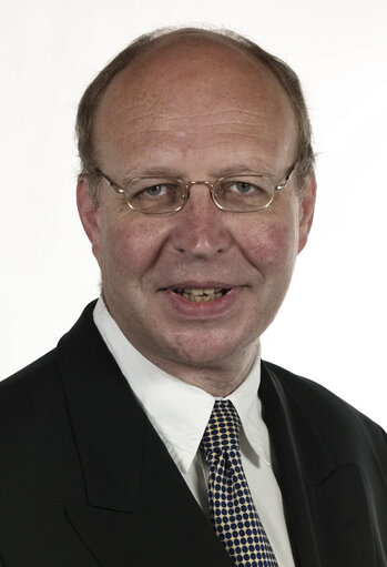 MEP - 5th Parliamentary Term