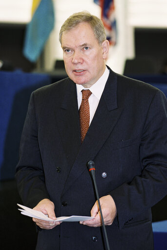 Nuotrauka 8: Paavo LIPPONEN, Prime Minister of Finland during a plenary session in Strasbourg on October 27, 1999.