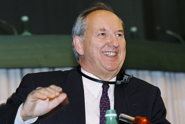 Zdjęcie 29: The MEP Ingo FRIEDRICH during a meeting in Strasbourg in October 1999.