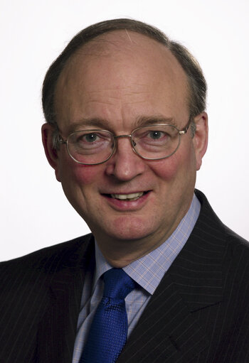 MEP - 5th Parliamentary Term