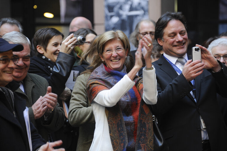 Fotografie 7: Out of the Abyss : how Europeans built Peace together  A nobel prize recognising 60 years making peace in our continent  EP President Martin SCHULZ