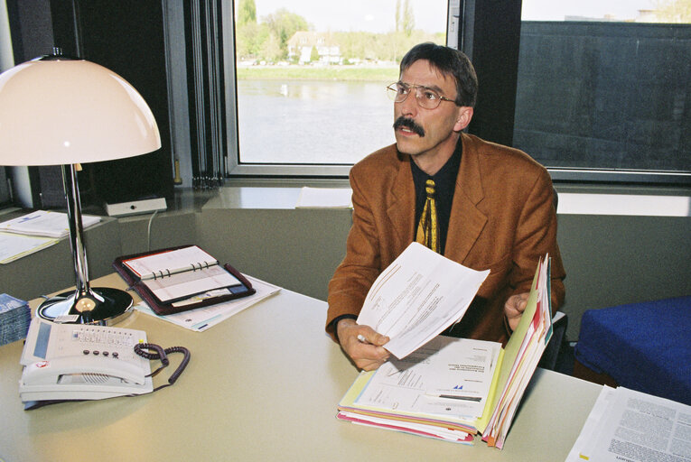 Portrait of MEP Norbert GLANTE in Strasbourg