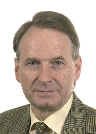 MEP - 5th Parliamentary Term