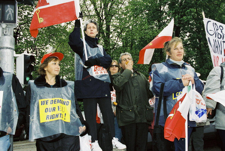 Demonstration outside the EP in Strasbourg for the recognition of the Gibraltar status