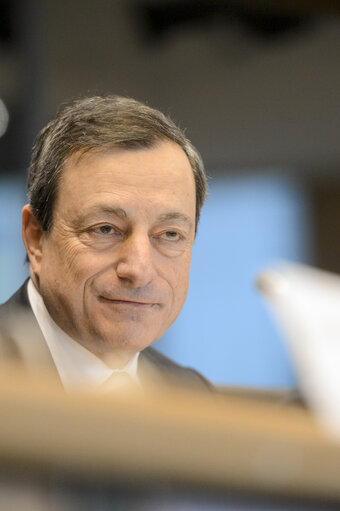 Valokuva 1: ECON - Monetary dialogue with the President of the european Central Bank