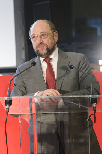 Fotografie 12: Debate with EP President, former president of the European commission and former German Chancellor in the framework of the European book prize event.