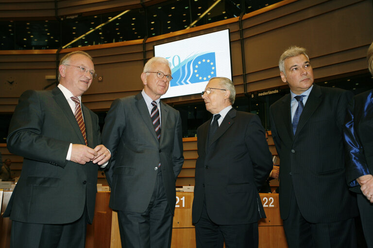 Foto 18: Formal sitting of the European Economic and Social Committee (EESC) for its 50th anniversary in presence of EP President and EC President