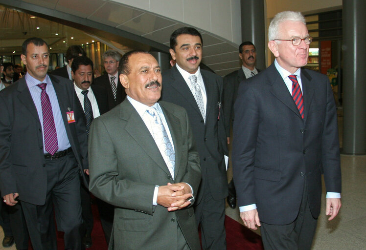 Foto 11: EP President meets with the President of Yemen.