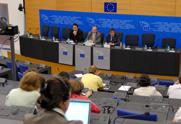 Fotografia 8: Press conference on the Internal market for natural gas.