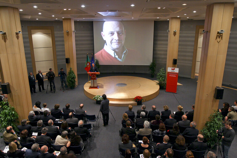 Photo 6 : Solemn celebration in memory of Miguel Portas, Member of the European Parliament with the Minister of Foreign Affairs of Portugal