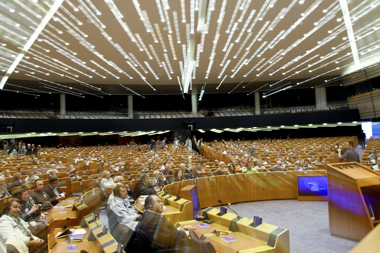 Снимка 3: Festival of Europe  Open day 2012 in Brussels  The European Parliament and active ageing. Public debate with members of the European Parliament.