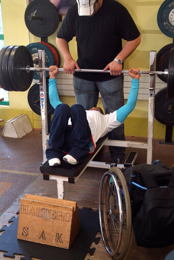 Foto 9: Sports for wheelchair users.