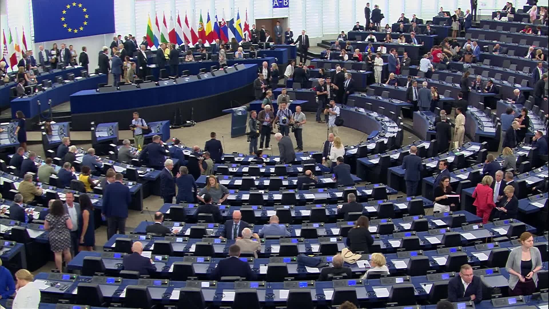 EP Plenary session - Election of the President of the European Parliament: General atmosphere, Opening of the session and opening remarks by Antonio TAJANI