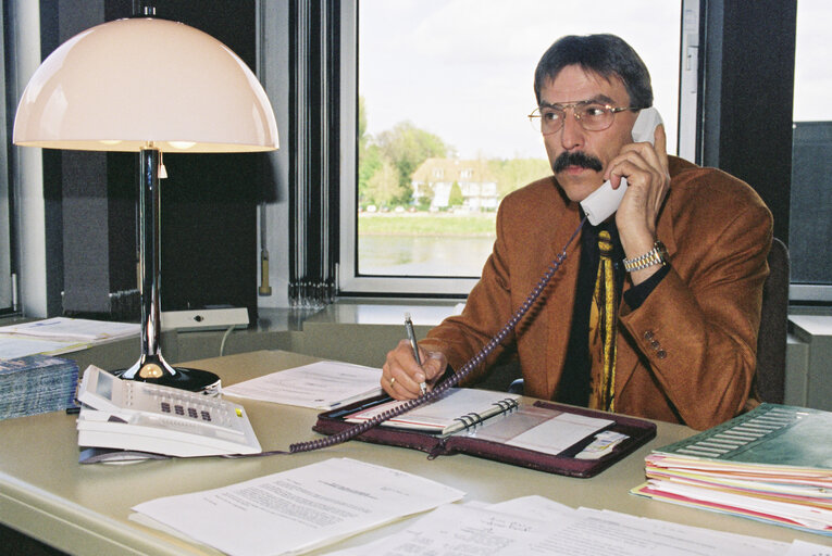 Fotogrāfija 13: Portrait of MEP Norbert GLANTE in Strasbourg