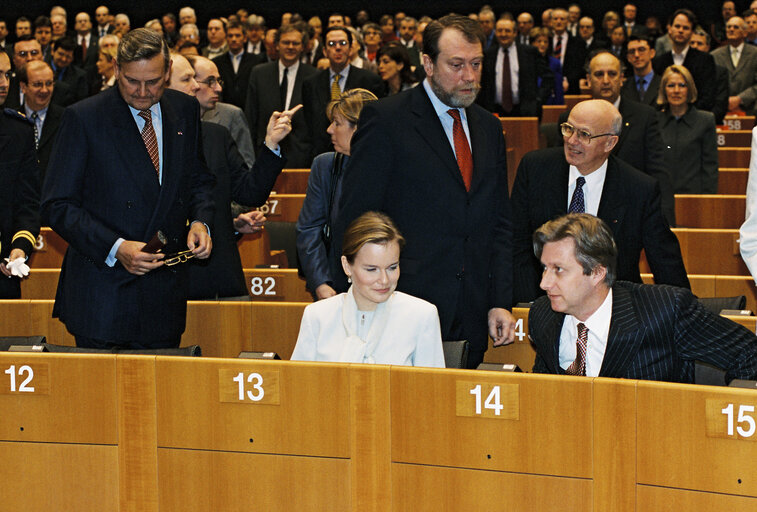 Suriet 14: Visit of Princess Mathilde of Belgium and Prince Philippe of Belgium to the European Parliament in Brussels to attend an academic session on the opening of 'Brussels 2000', on February 25, 2000.