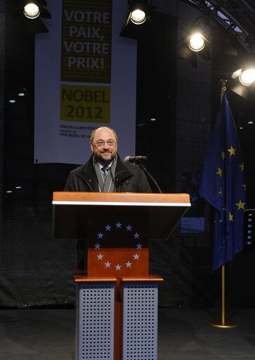 Fotografie 22: Out of the Abyss : how Europeans built Peace together  A nobel prize recognising 60 years making peace in our continent  EP President Martin SCHULZ