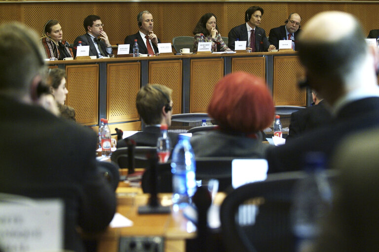 Fotografia 1: ECON Committee - Exchange of views with the Finance Minister of Austria.