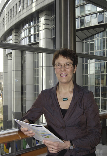 Portrait of MEP Satu HASSI in Brussels