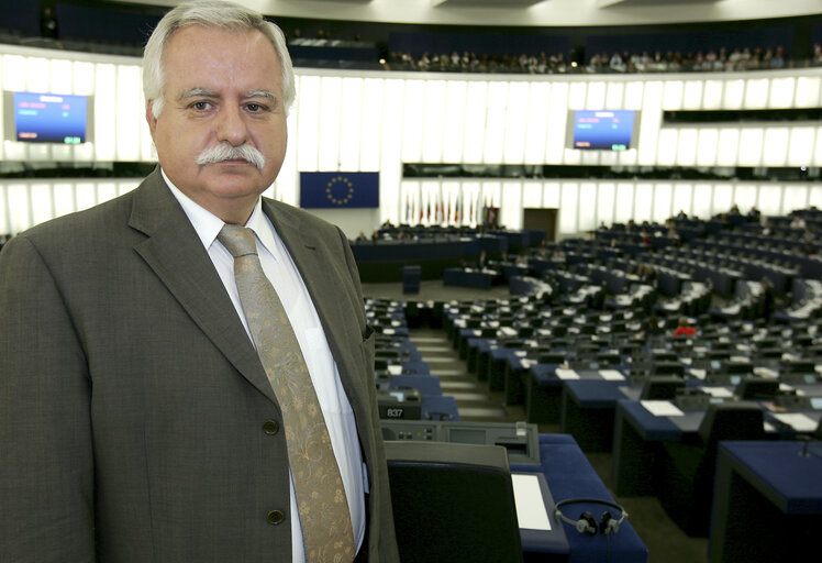 Fotó 5: Ioannis GKLAVAKIS at the EP in Strasbourg.