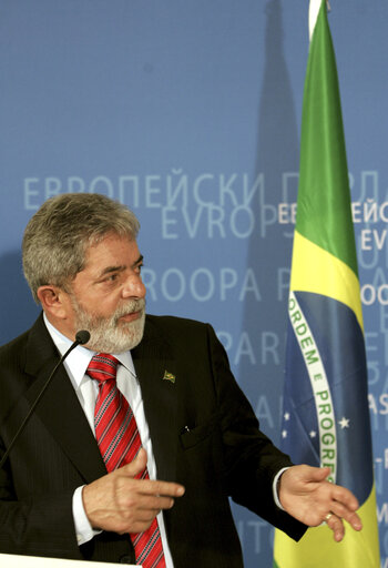 Photo 5: Press conference following the EP President's meeting with the President of Brazil.