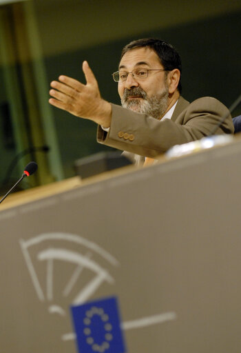 MEP David HAMMERSTEIN holds a press conference in Brussels