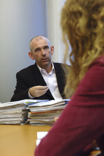 Foto 2: Interview with Joost LAGENDIJK at the EP in Brussels.