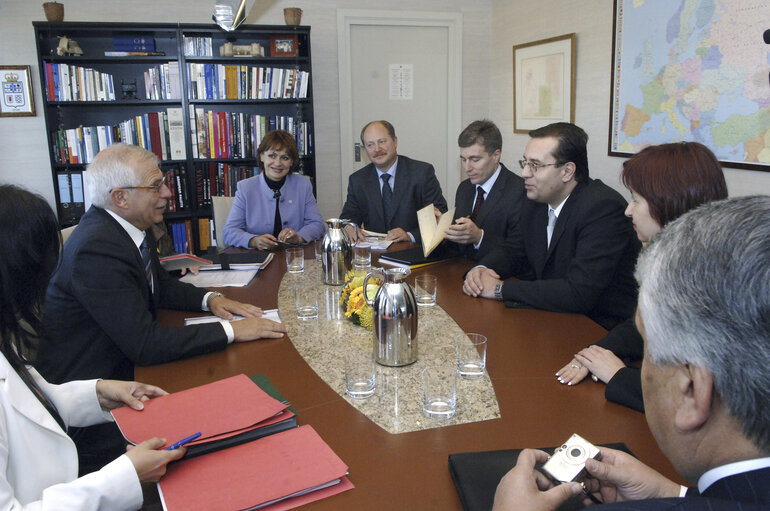 Foto 1: EP President meets with Speaker of the Parliament of the Republic of Moldova