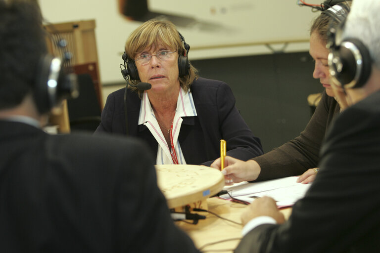 Fotografi 3: MEP Barbara DUHRKOP DUHRKOP attends an interview in Brussels