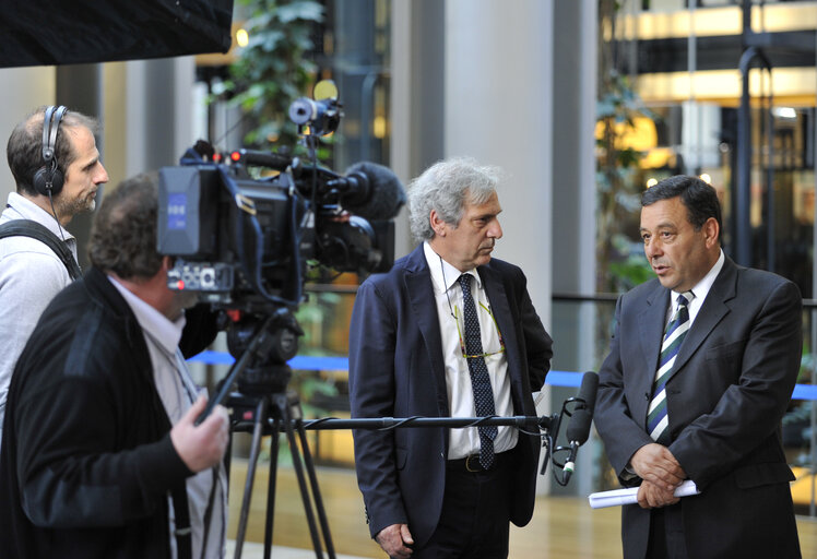 Billede 6: MEP Guido MILANA attend an interview with the RAI television in Strasbourg