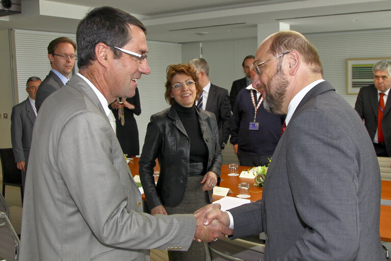 Photo 3 : Martin SCHULZ - EP President meets with representatives of Brittany Ferries Company