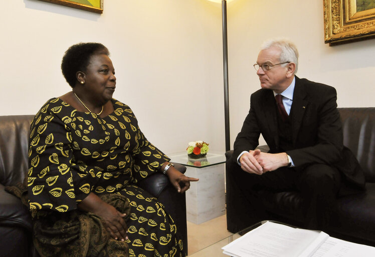 Fotogrāfija 5: EP President meets with the President of the Pan-African Parliament.