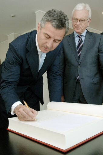 Fotografi 4: EP President meets with the Prime Minister of the Republic of Montenegro.