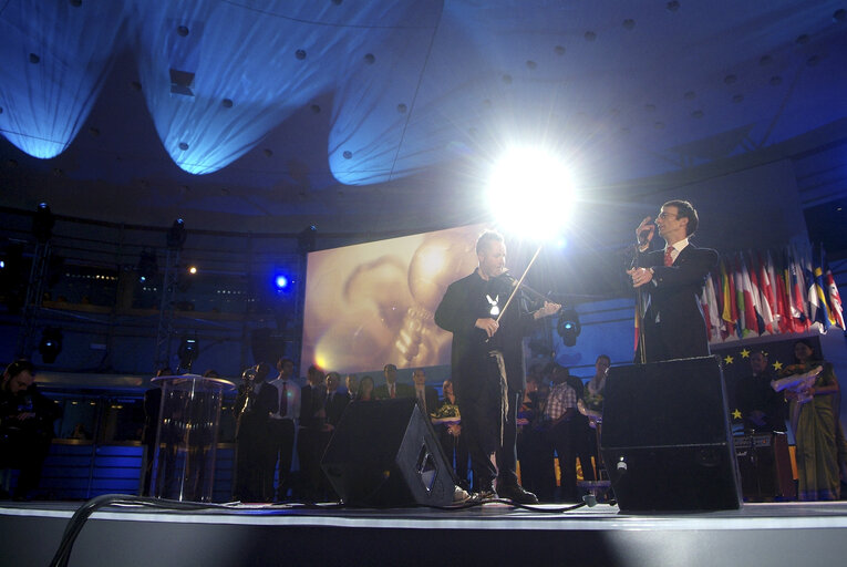 Fotografie 21: 2007 - Energy Globe Award ceremony at the EP in Brussels.