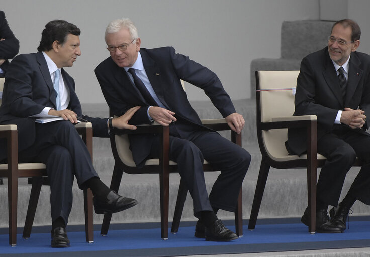 Foto 6: EP President and European authorities attend the July 14 festivities on France's National Day in Paris