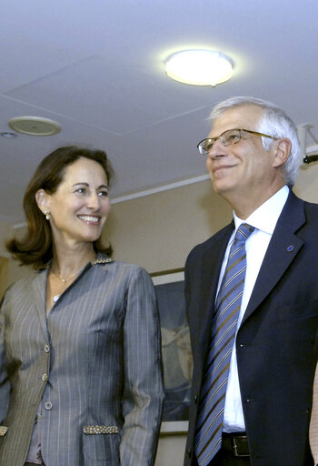 Foto 2: EP President meets with French MP and President of the regional council for Poitou-Charentes