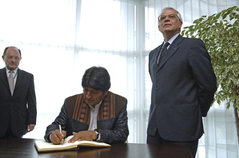 Fotogrāfija 14: EP President meets with Juan Evo Morales Ayma, President of Bolivia