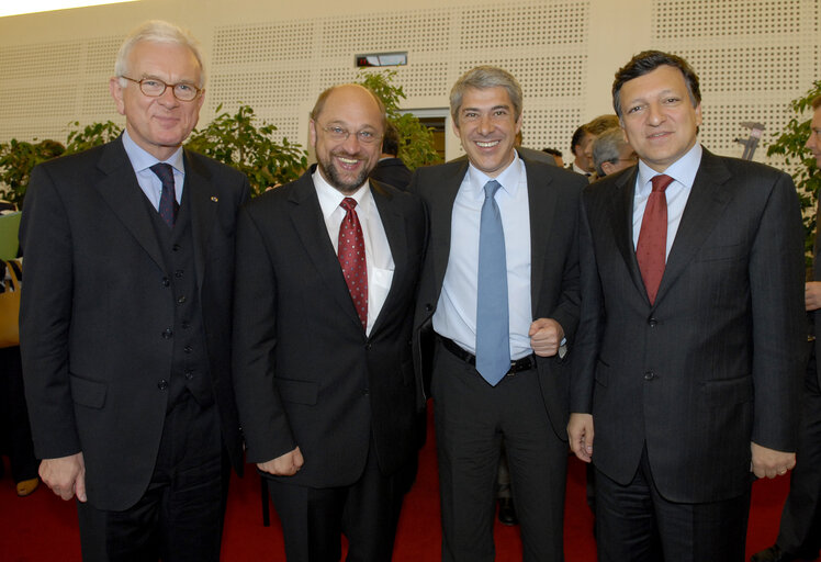 Φωτογραφία 18: Visit of the  Prime Minister of Portugal to the EP.