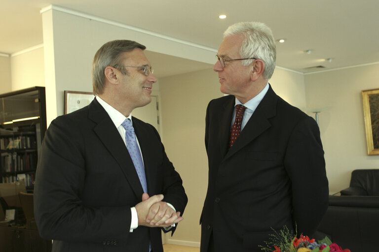 Fotografija 9: EP President meets with Mikhail KASYANOV , chairman of the People's Democratic Union (NOS) and former Russian Prime Minister