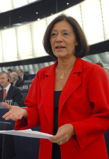 Fotografi 7: MEP Ewa KLAMT takes part in a plenary session in Strasbourg